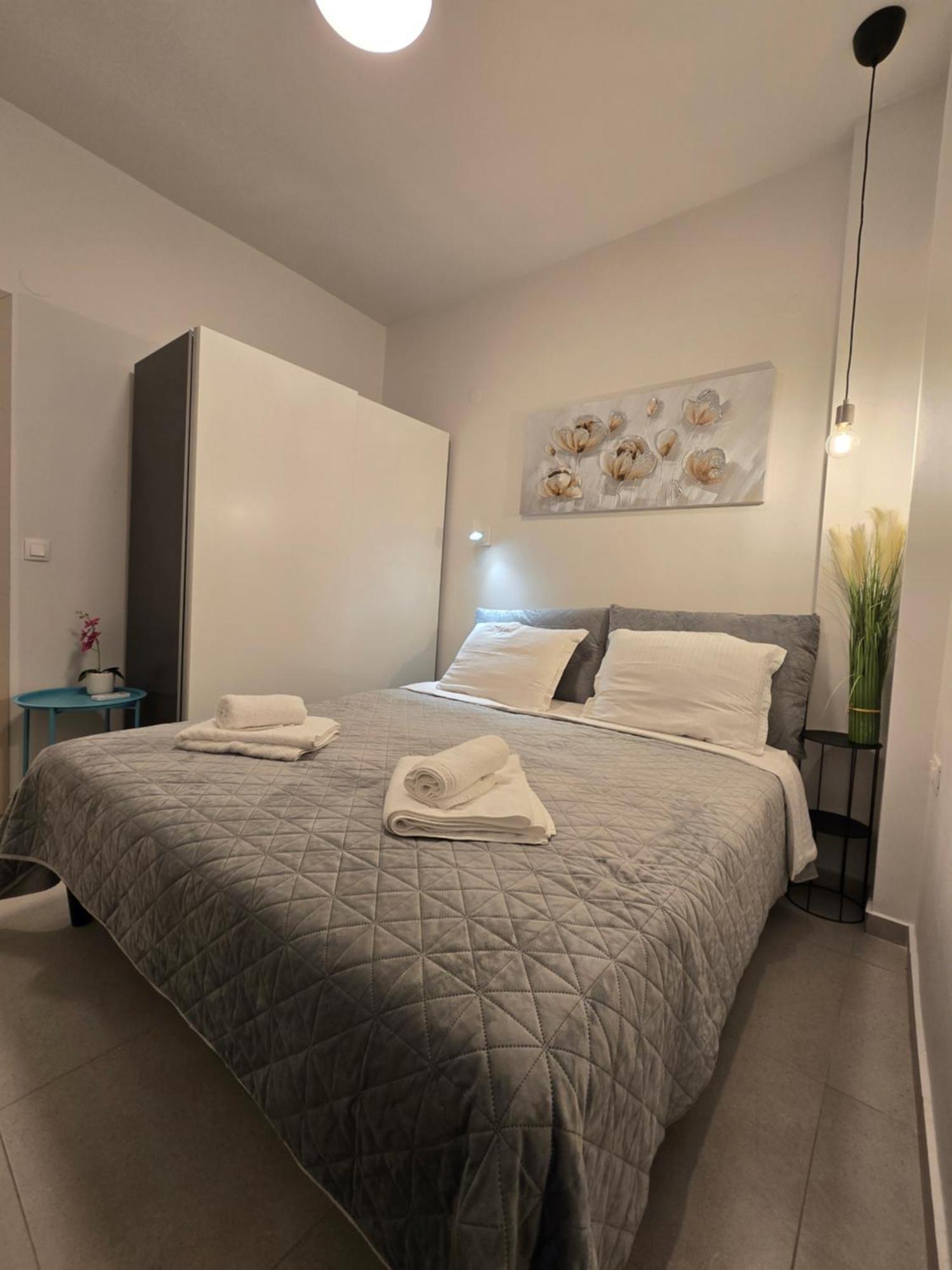 Luxe Haven 1 *